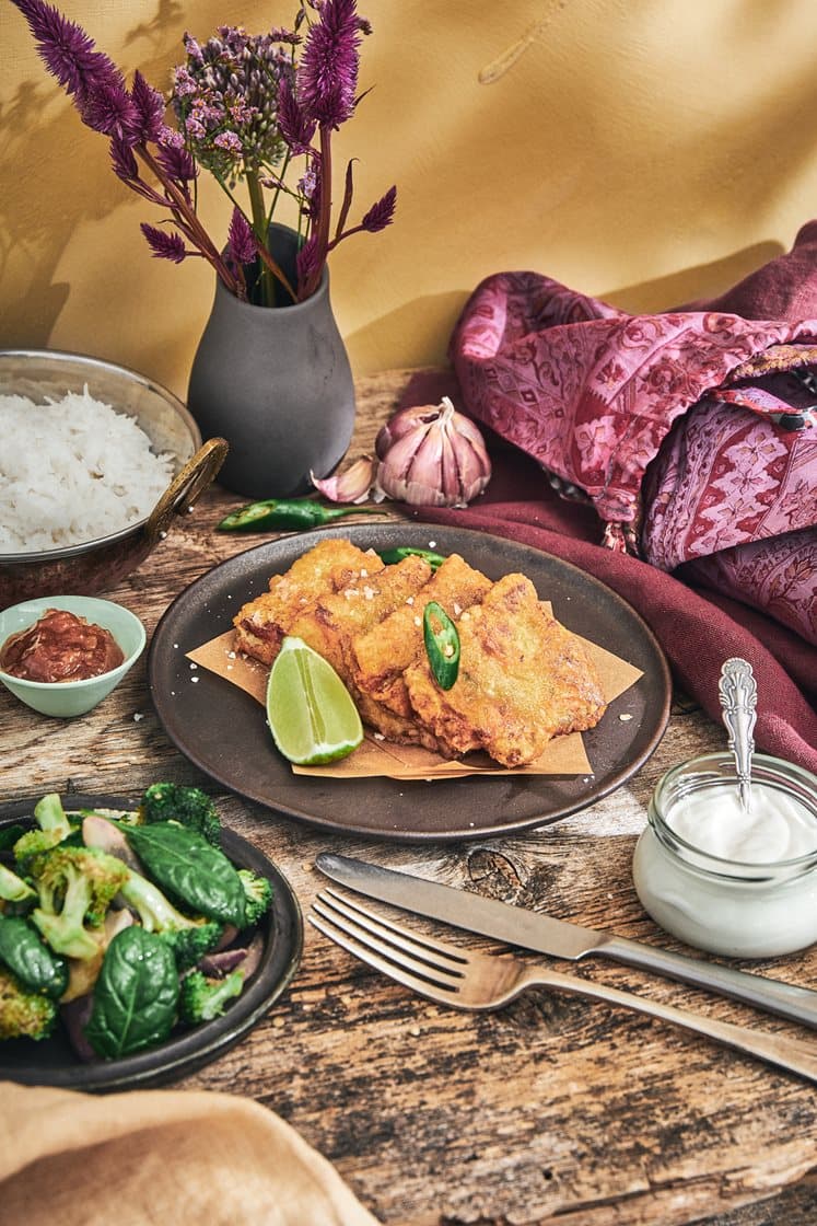 Fish pakora - Indisk panerad fisk med mangochutney och ris