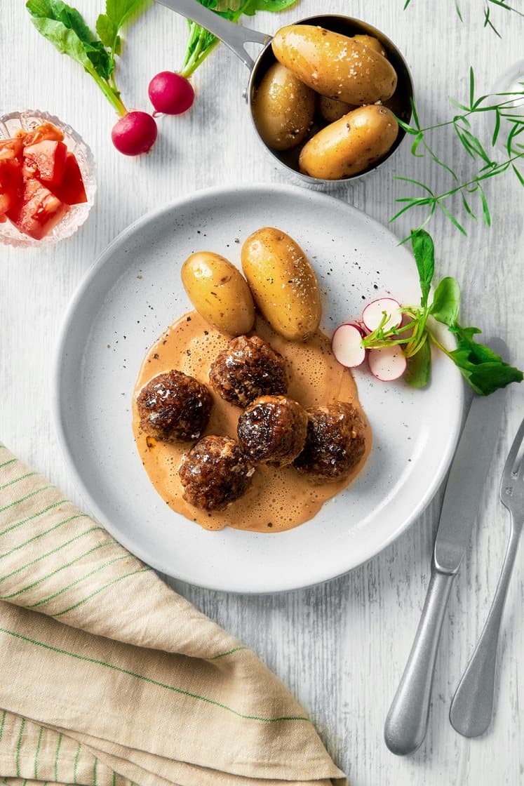 Kalkonköttbullar med brunsås och potatis