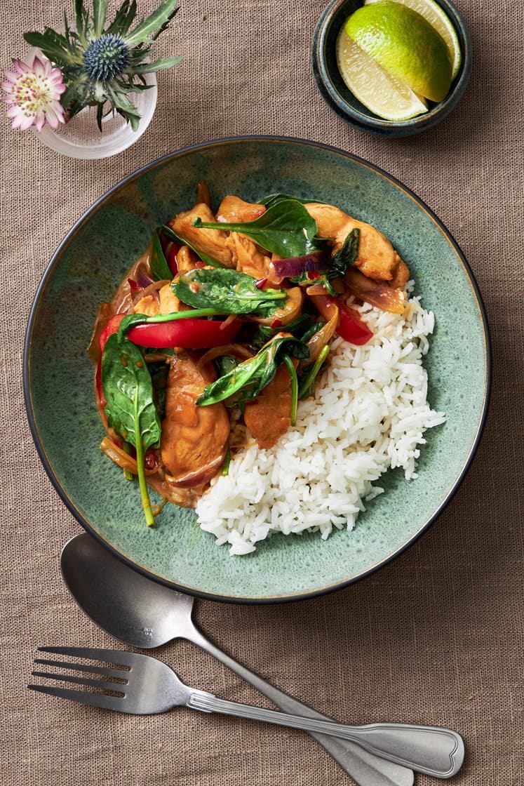 Creamy chicken pot med paprika och mango chutney